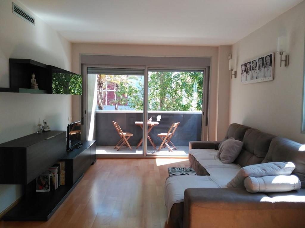 Luxury Flat, 3 Bedrooms, 2 Bathrooms And Swimming Pool Next To The Beach!! Sant Adria de Besos Exterior foto